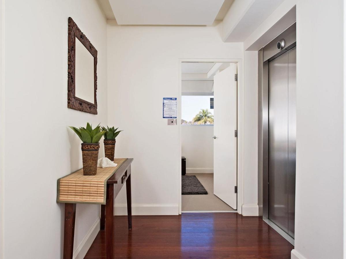 The Domain Unit 2 19 Voyager Close Nelson Bay Extérieur photo